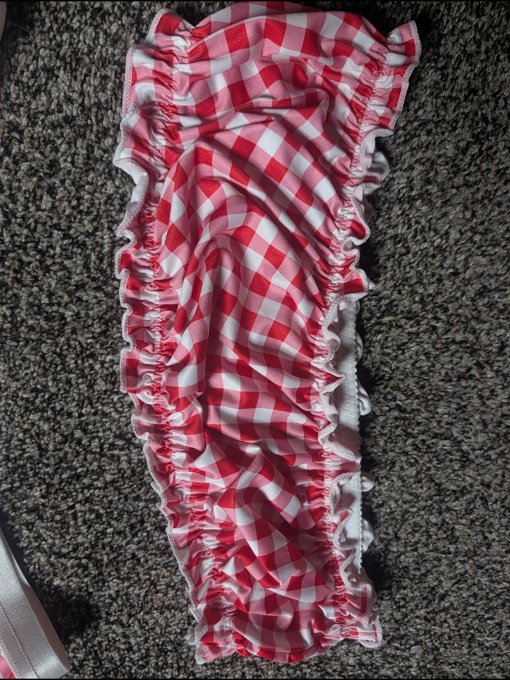 Red Gingham Bandeau Four-Piece Set with White Lace Accent